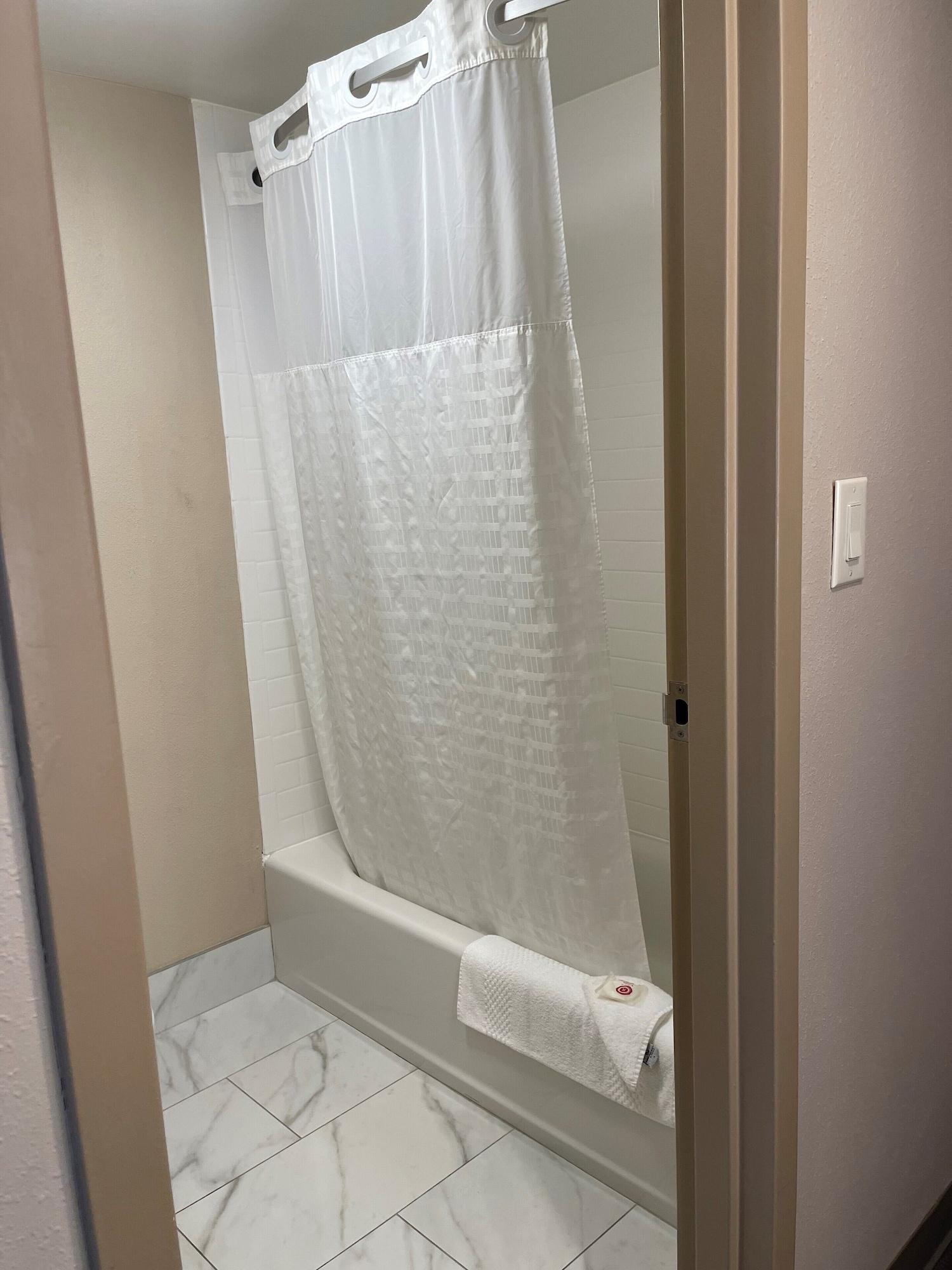 Days Inn By Wyndham Horsham Philadelphia Exteriér fotografie