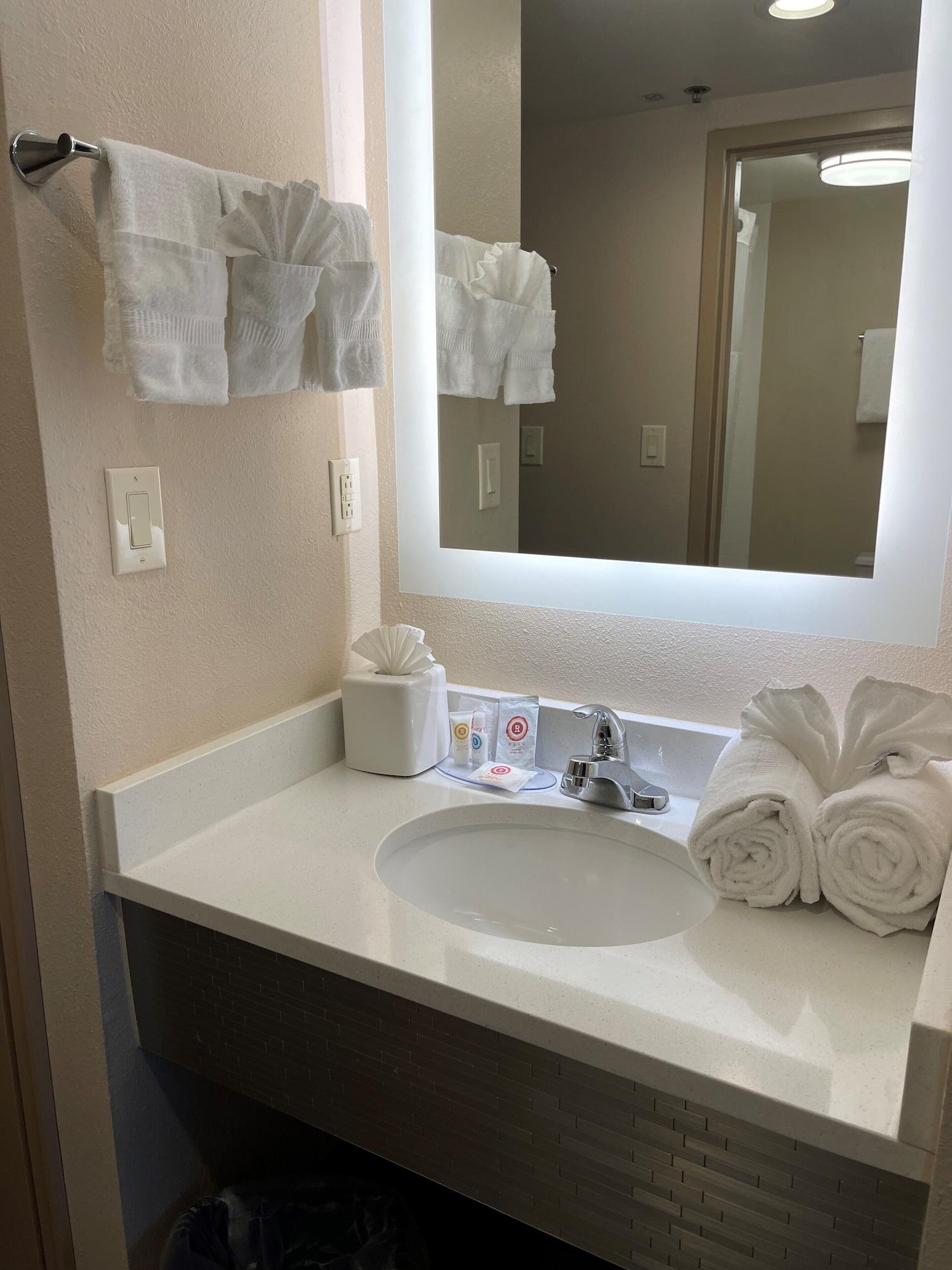Days Inn By Wyndham Horsham Philadelphia Exteriér fotografie