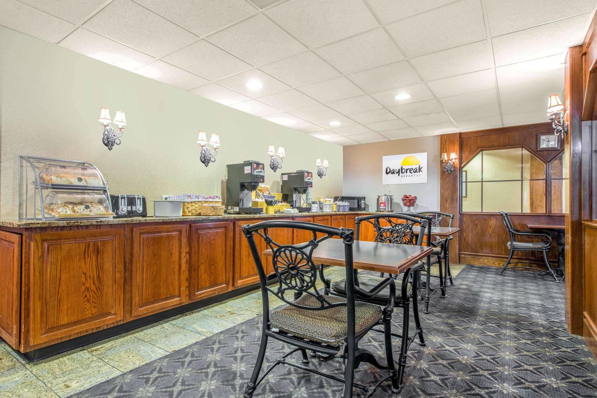 Days Inn By Wyndham Horsham Philadelphia Exteriér fotografie