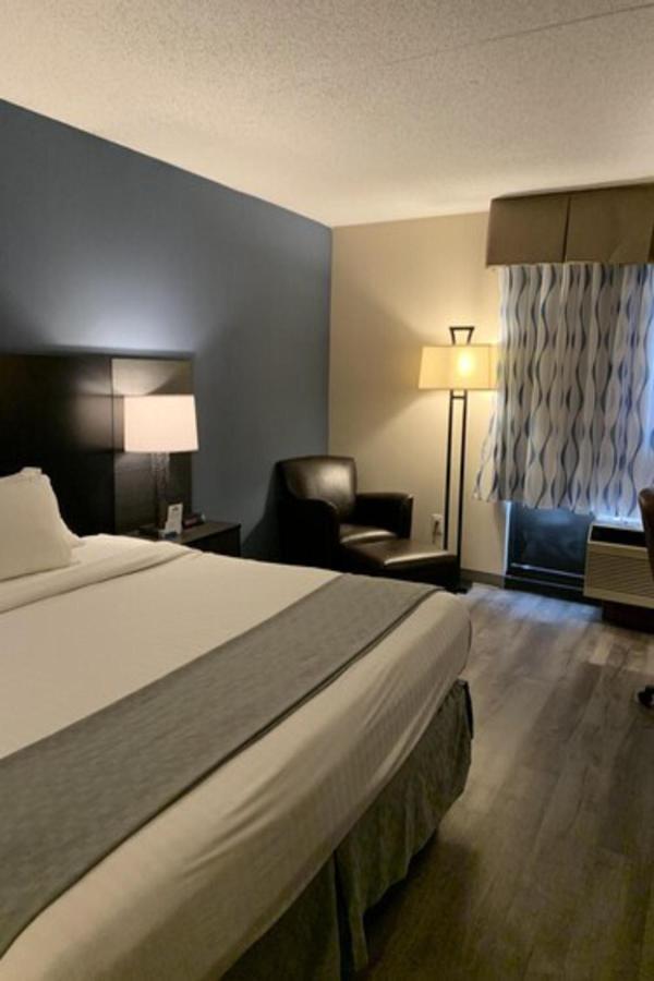 Days Inn By Wyndham Horsham Philadelphia Exteriér fotografie